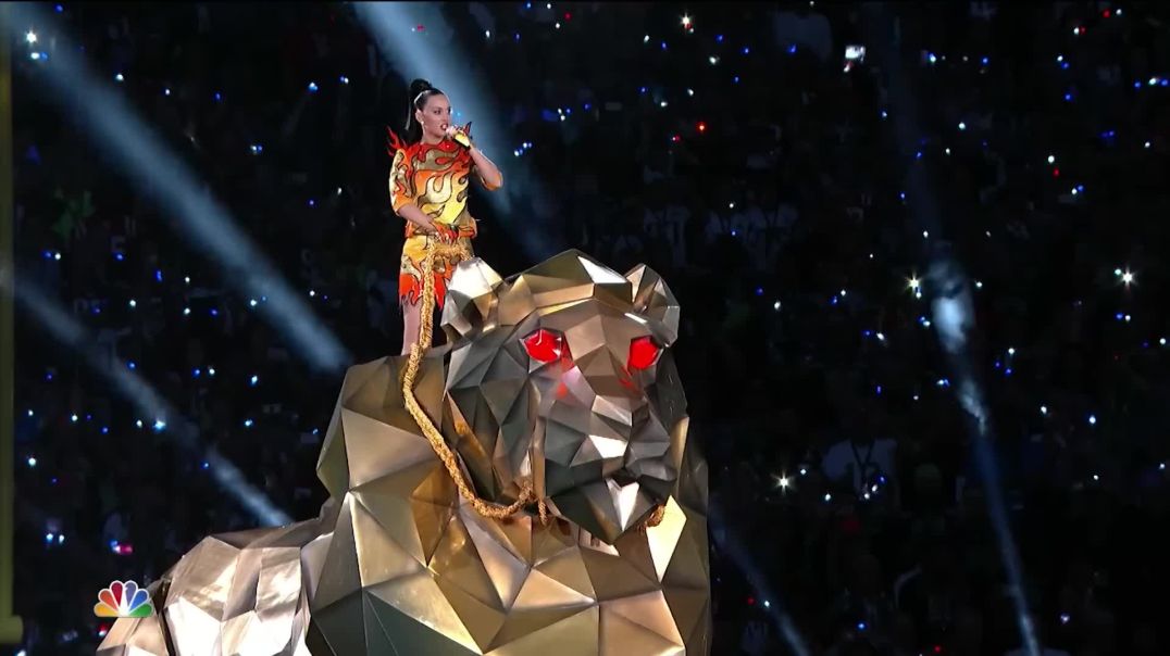 Katy Perry's FULL Pepsi Super Bowl XLIX Halftime Show! | Feat. Missy Elliott & Lenny Kravit